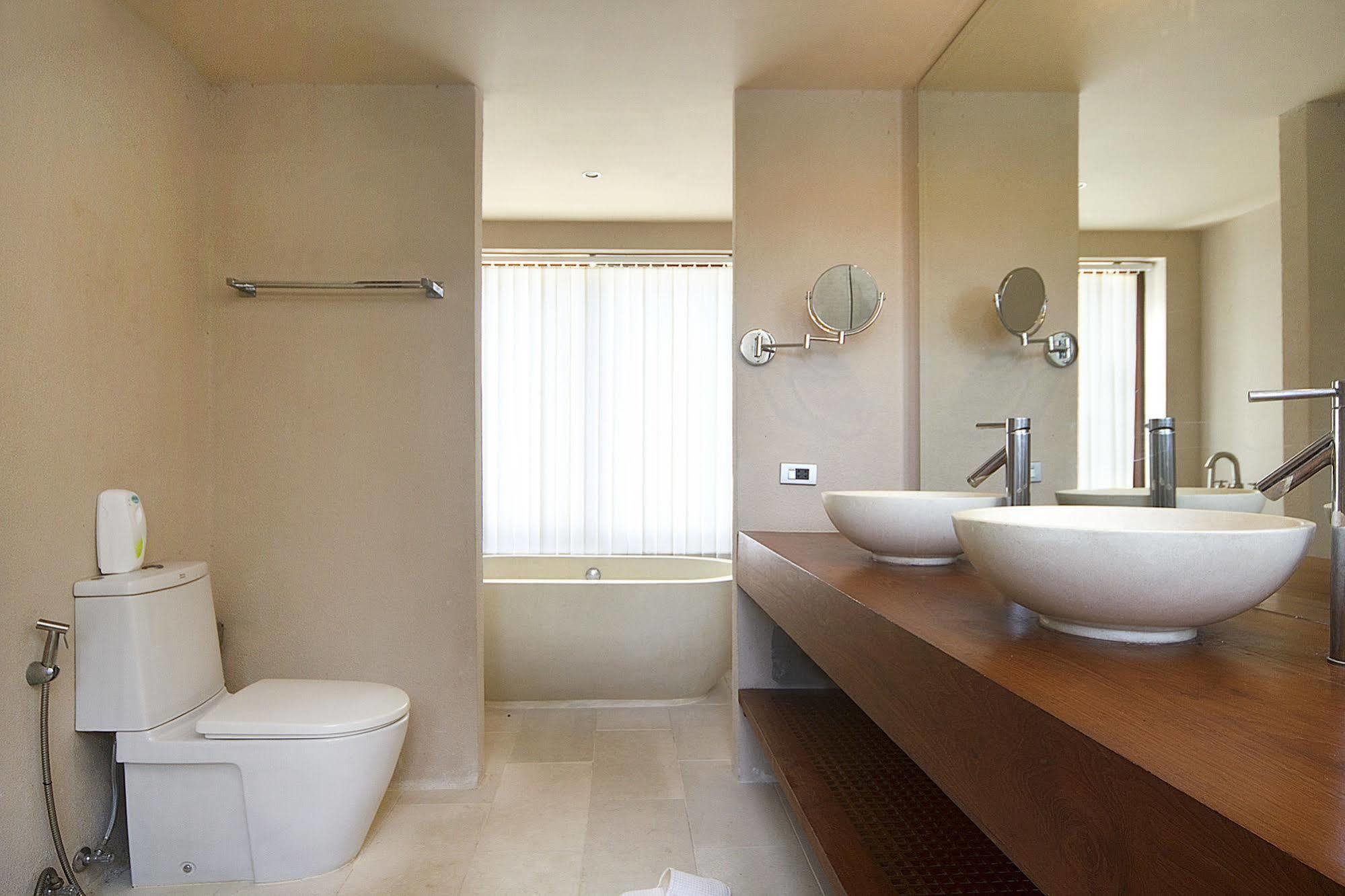 בופוט Baan Napoli Luxury Villa מראה חיצוני תמונה