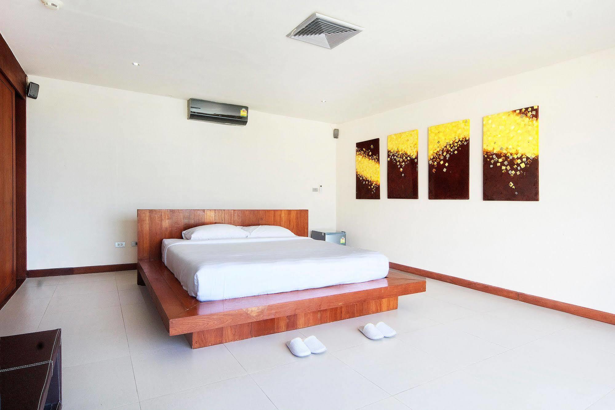 בופוט Baan Napoli Luxury Villa מראה חיצוני תמונה